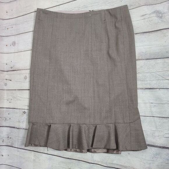 Rebecca Taylor Dresses & Skirts - Rebecca Taylor Wool Ruffled Hem Gray Midi Skirt size 6